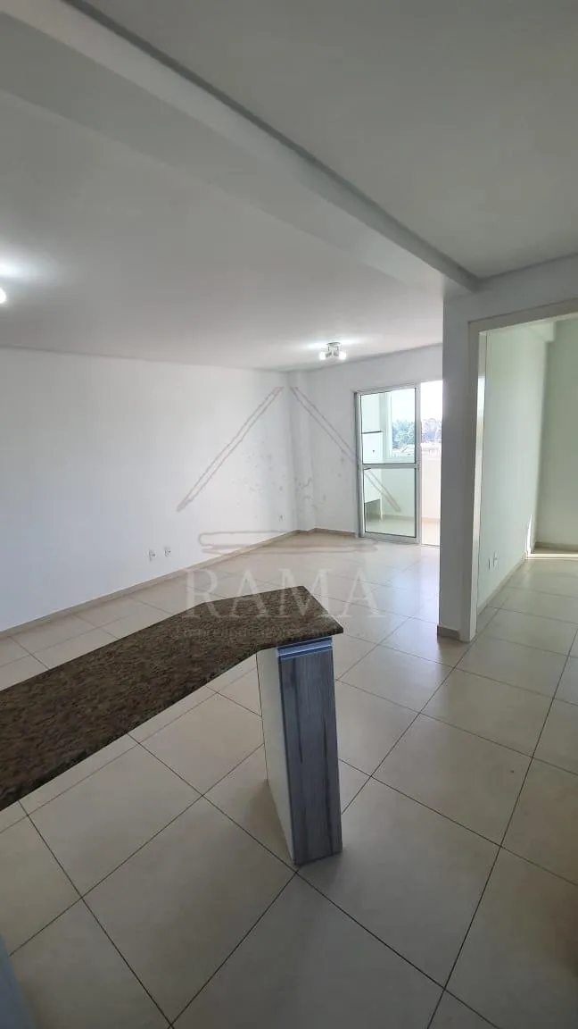 Apto de 75,66m² com 1 Amplo Quarto, Elevador e Garagem, no Jd. Carvalho!