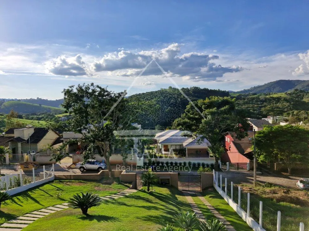 Casa Moderna em Condomínio Fechado Região de São Lourenço  - Sul de Minas Gerais