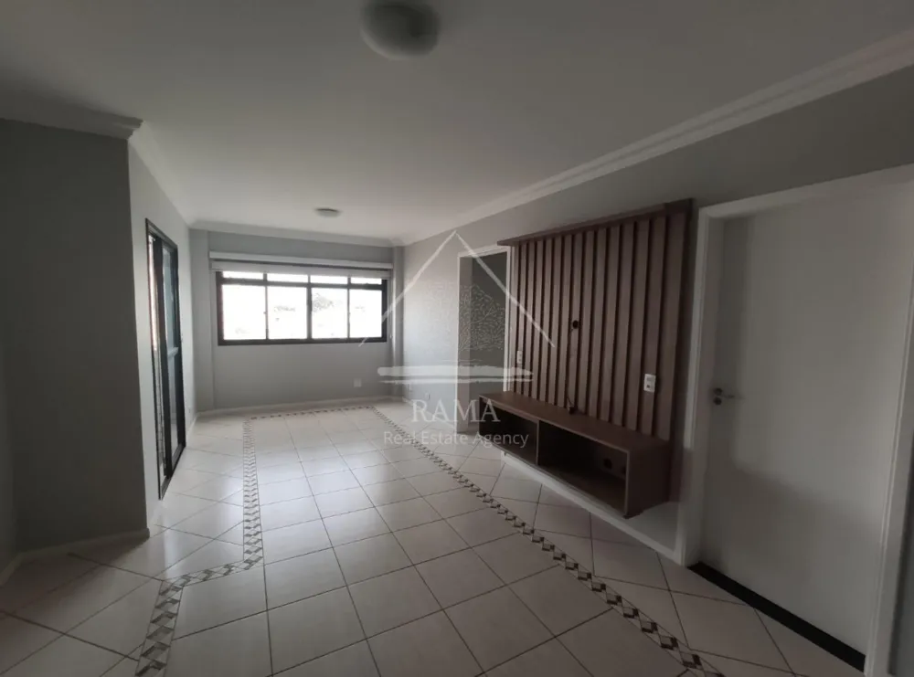 Apto em excelente localização no Vila Estrela, com linda mobília planejada!