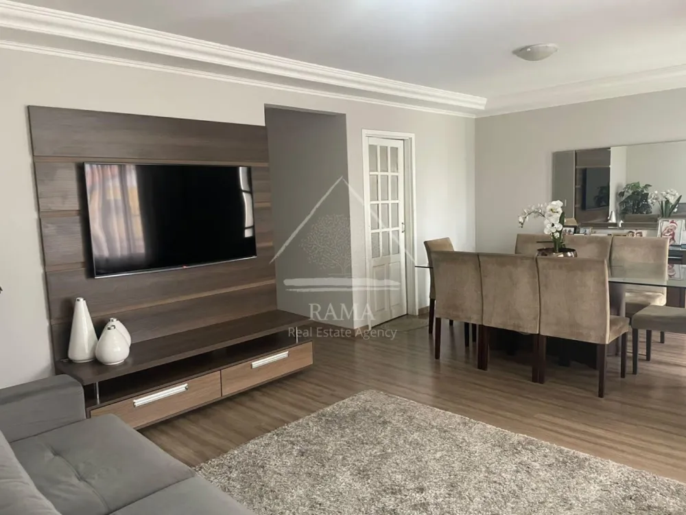 Casa em Oficinas, 3 Quartos, um deles Suíte, 3 vagas, semi-mobiliada