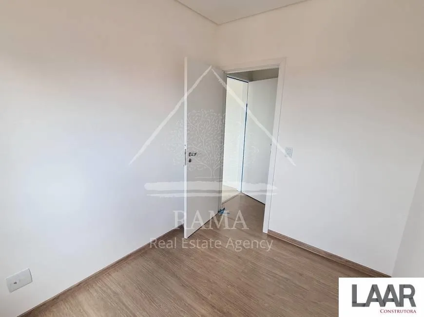 Apto Novo, pronto para morar em excelente localização no Vila Estrela!
