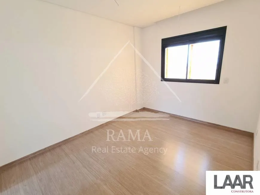 Apto Novo, pronto para morar em excelente localização no Vila Estrela!