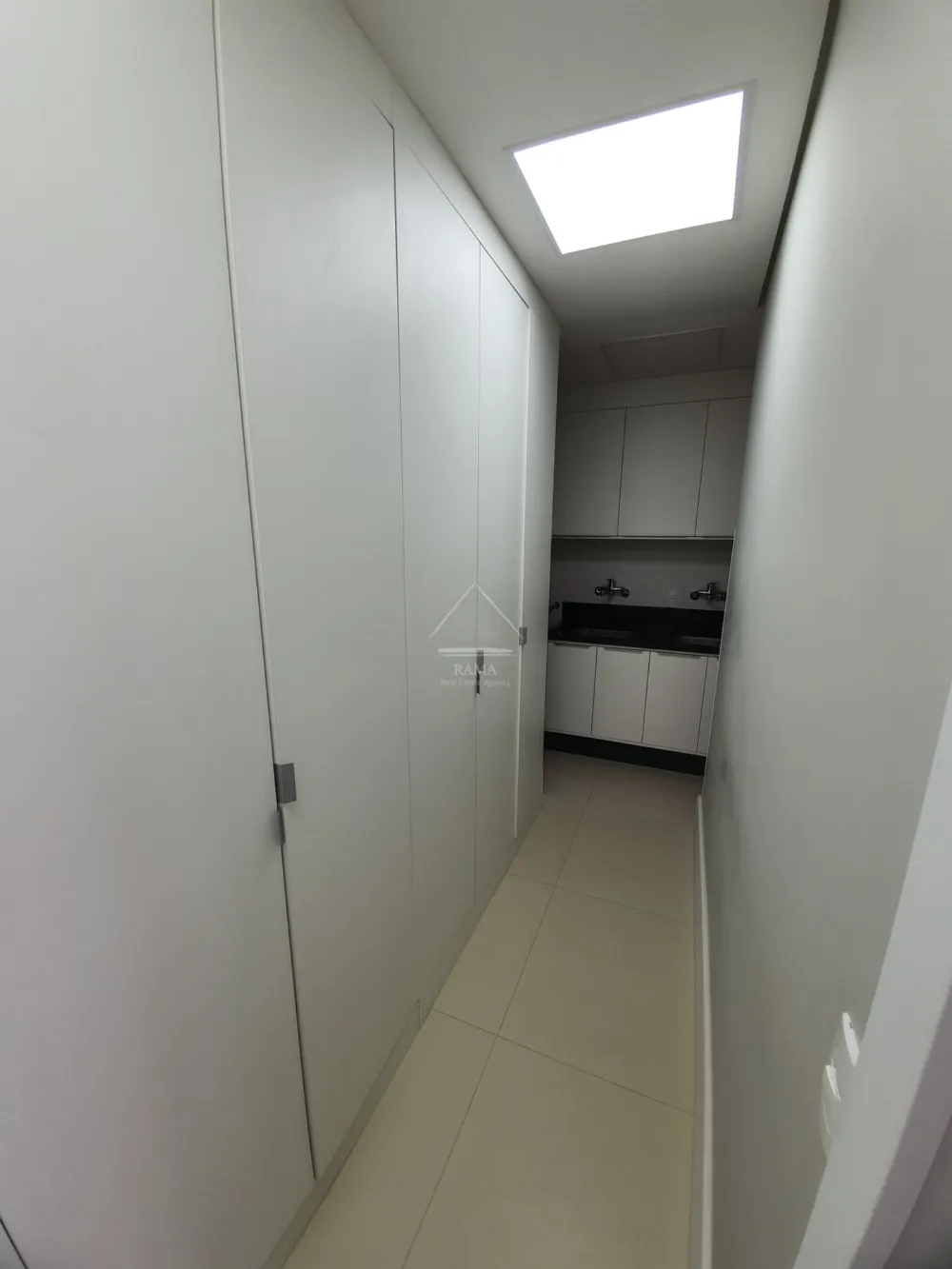 Apartamento 4 suítes para Venda no bairro Centro em Ponta Grossa