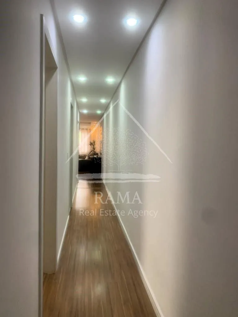 Casa aprox. 110m² com 3 Quartos, Suíte, 2 vagas e quintal no Jd. Carvalho!