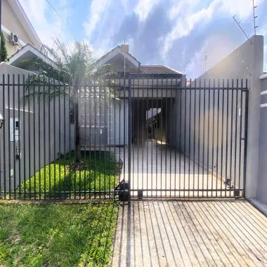 Casa aprox. 110m² com 3 Quartos, Suíte, 2 vagas e quintal no Jd. Carvalho! Casa aprox. 110m² com 3 Quartos, Suíte, 2 vagas e quintal no Jd. Carvalho!