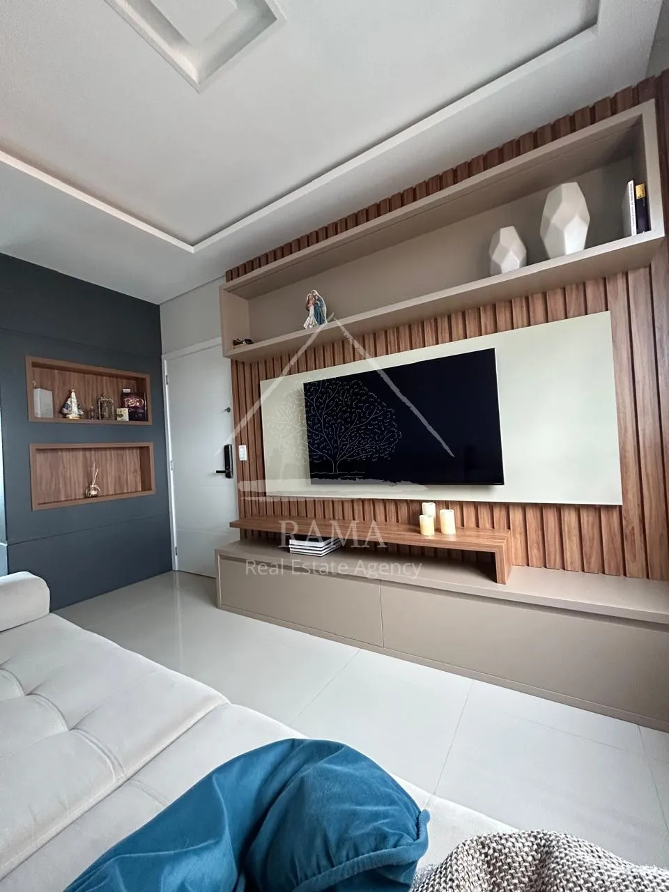 Apto mobiliado, pronto para morar em excelente localização no Vila Estrela!