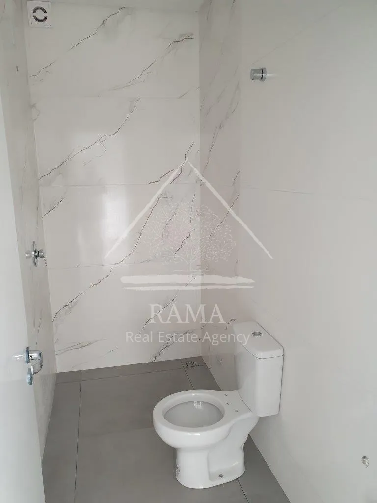 Casa de alto padrão em Condomínio Fechado no Estrela, 4 Quartos (3 Suítes)