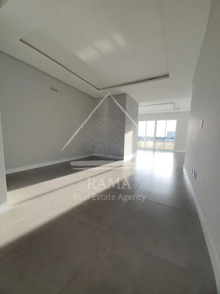 Casa de alto padrão em Condomínio Fechado no Estrela, 4 Quartos (3 Suítes)
