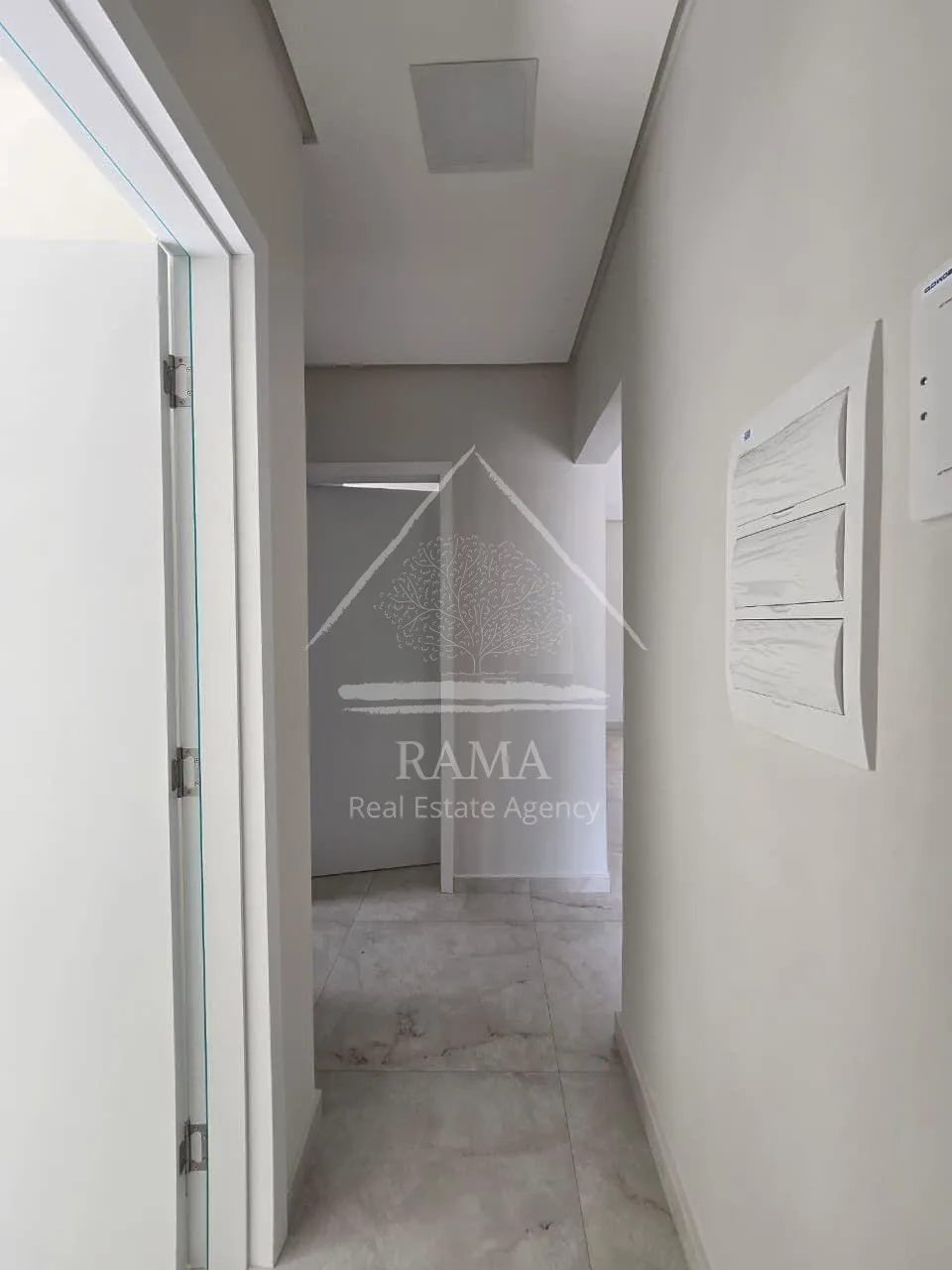 Casa pronta para morar Condomínio Fechado - Ponta Grossa
