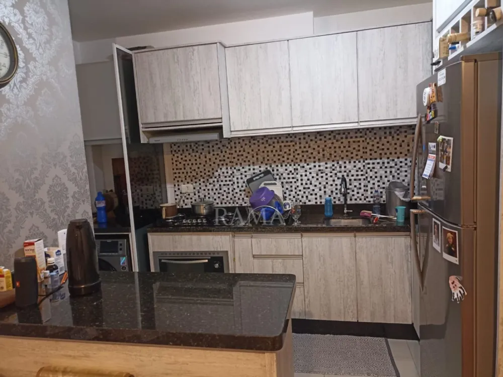 Apto semi-mobiliado no Cond. Resid. Campo Alegre 3Q + Garagem + Lazer
