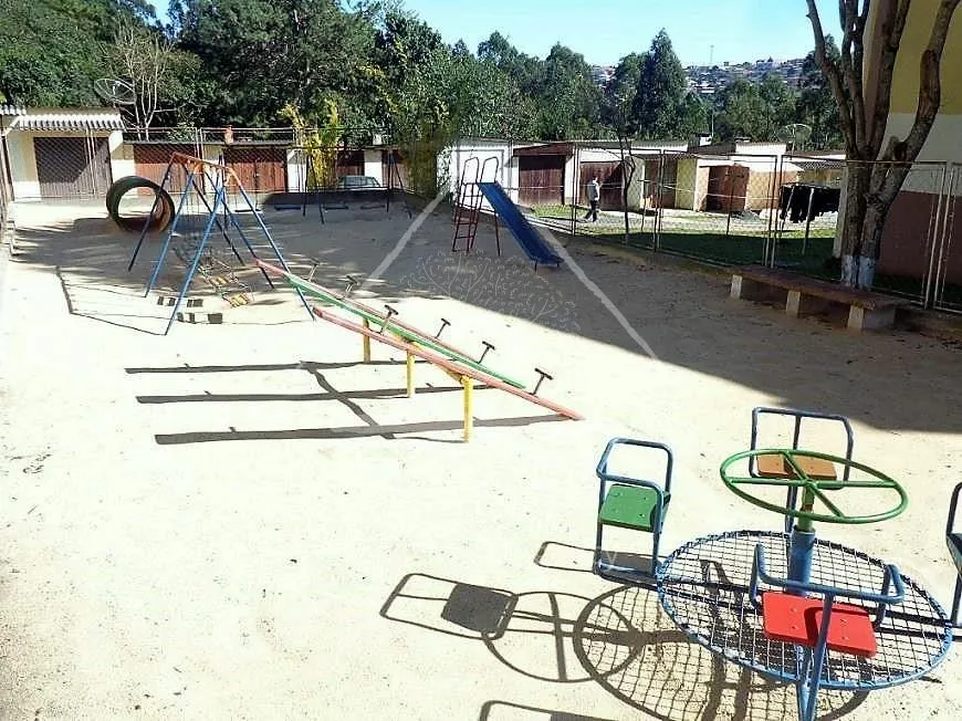 Apartamento Amplo e Atualizado no Residencial Monteiro Lobato