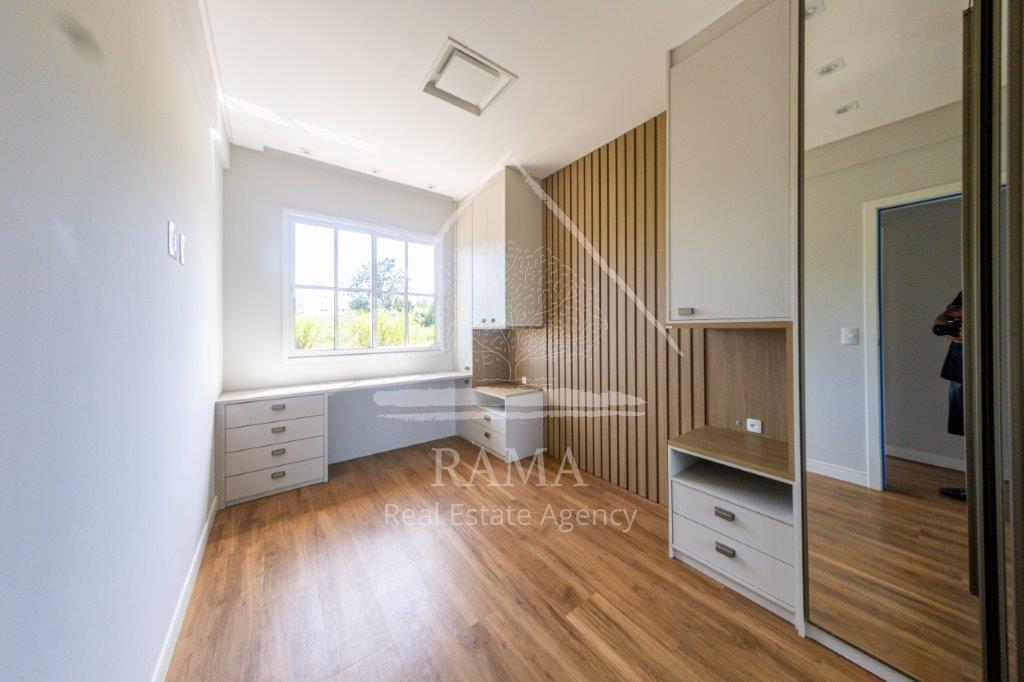 Casa Nova, em fase de acabamento, Condomínio Fechado em Oficinas! 3 Quartos/2 Vagas