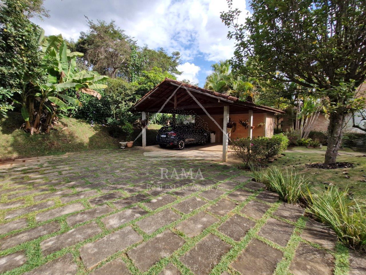 Casa Moderna em Condomínio Fechado Região de São Lourenço - Sul de Minas Gerais