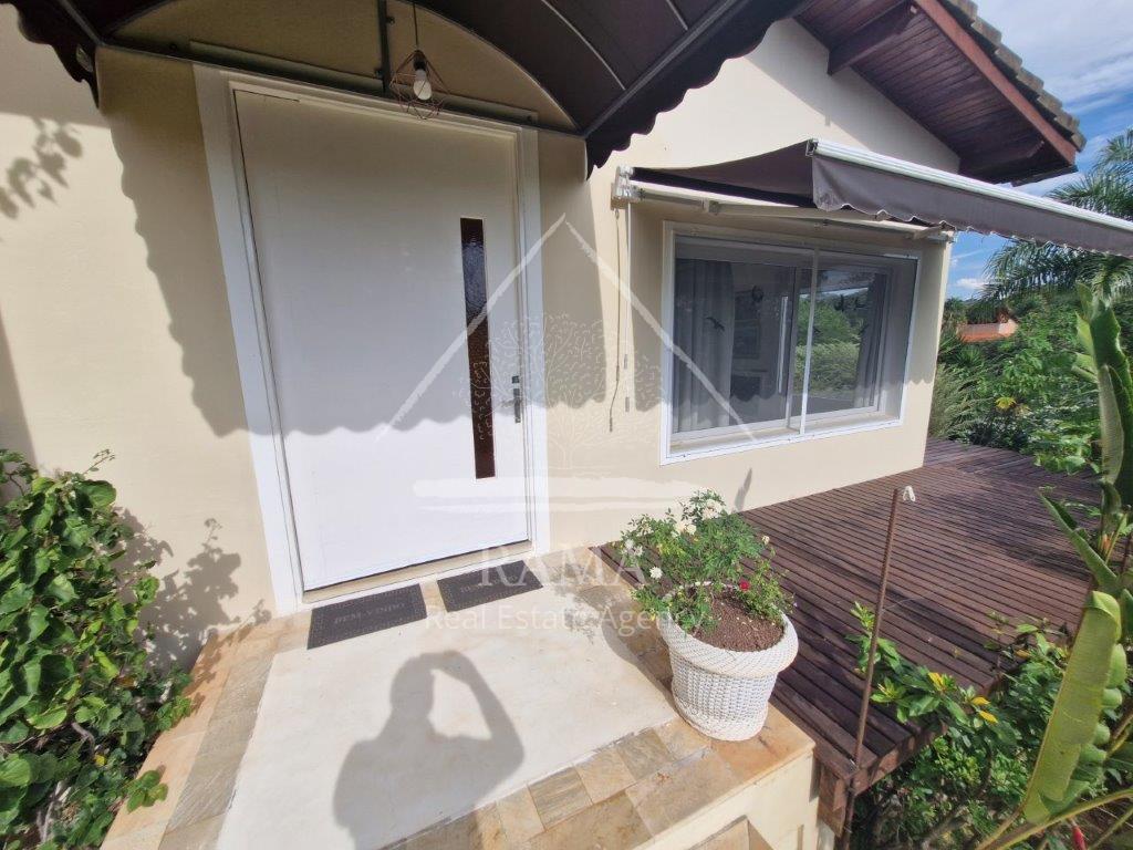 Casa Moderna em Condomínio Fechado Região de São Lourenço - Sul de Minas Gerais
