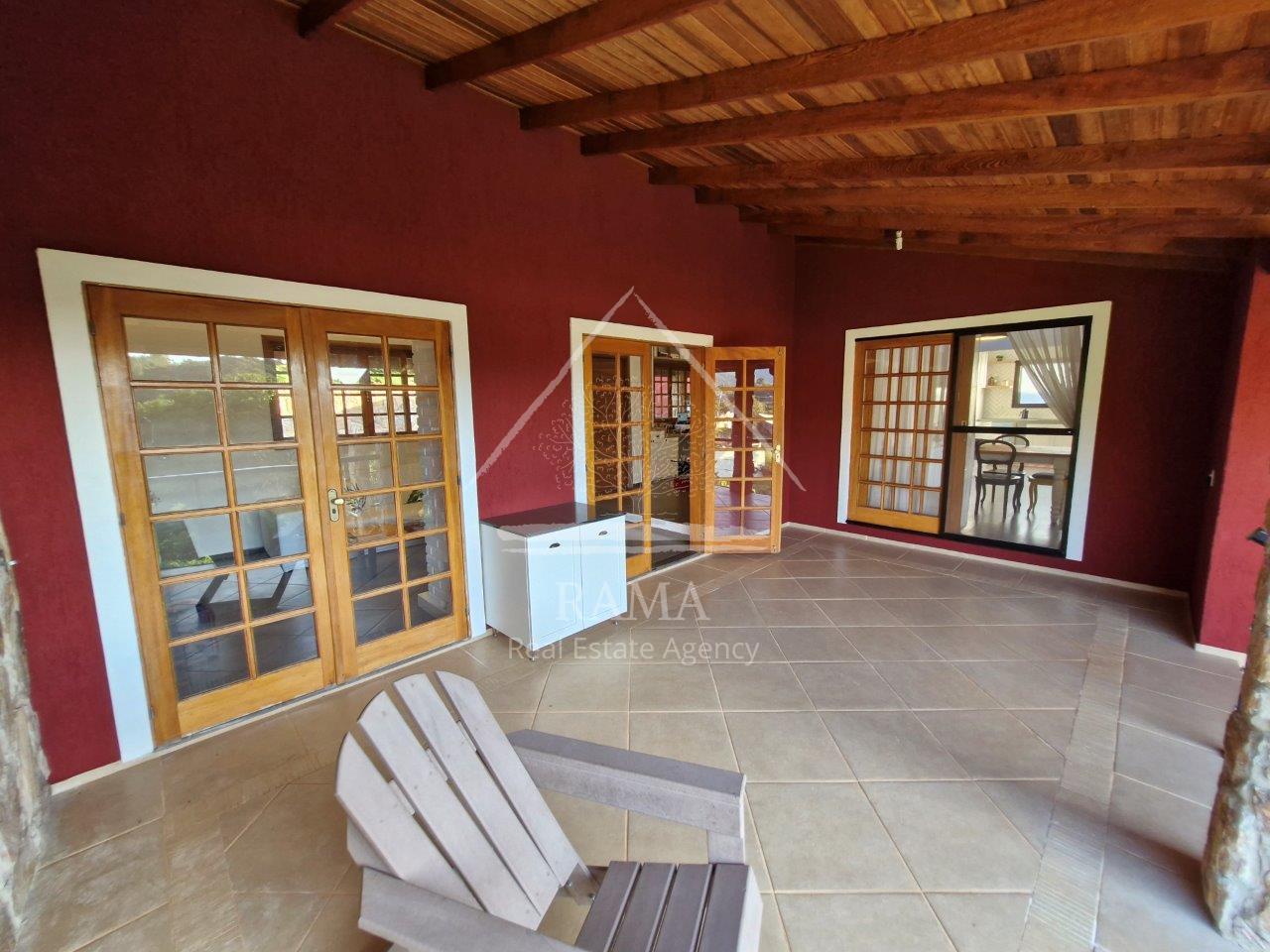 Casa Moderna em Condomínio Fechado Região de São Lourenço - Sul de Minas Gerais