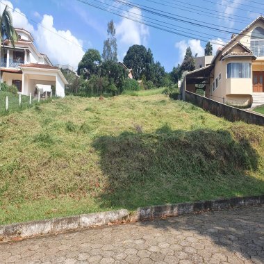 Terreno em Condomínio de 1.100m² privativos em São Lourenço, Minas Gerais