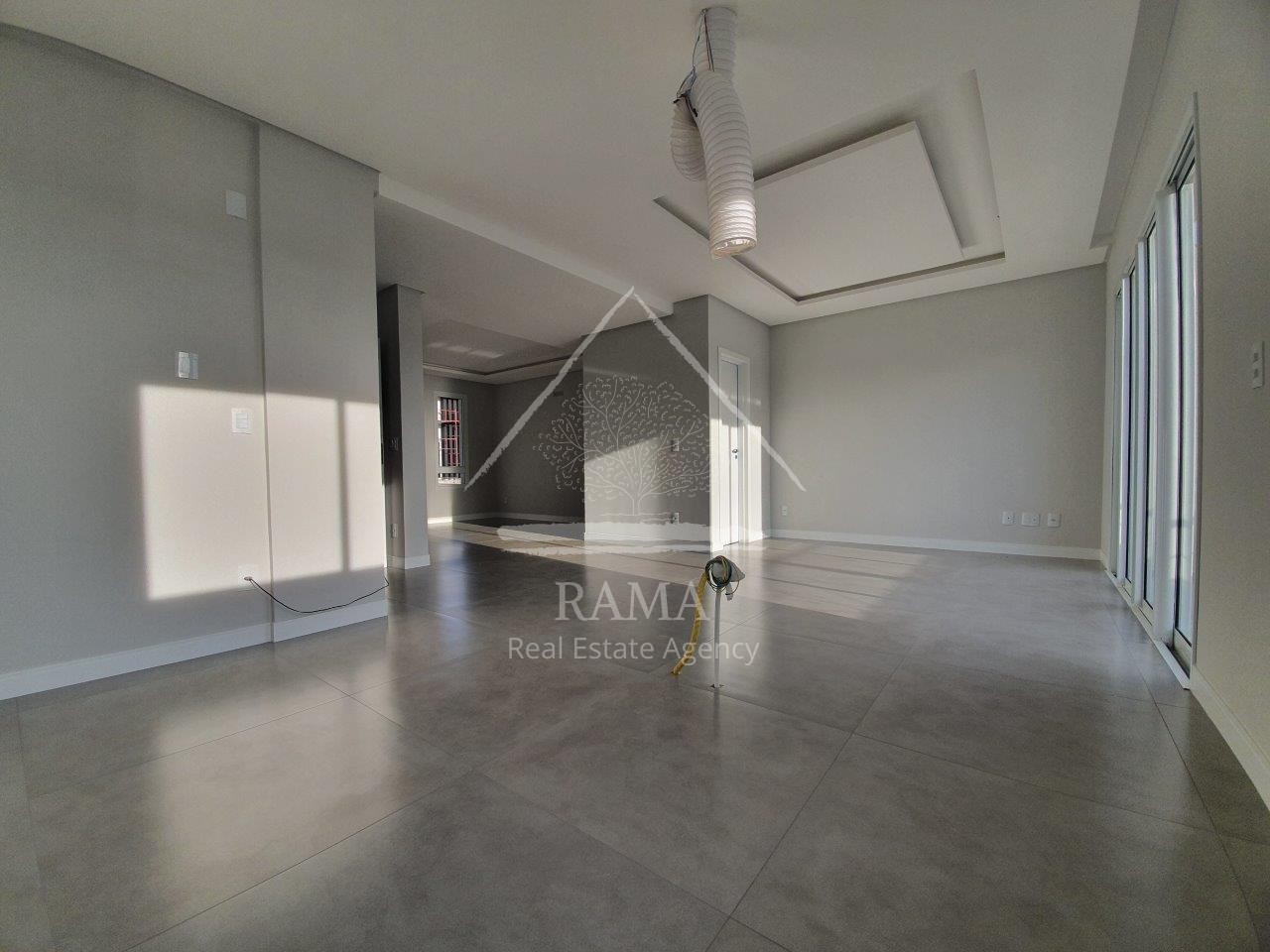 Casa de alto padrão em Condomínio Fechado no Estrela, 4 Quartos (3 Suítes)