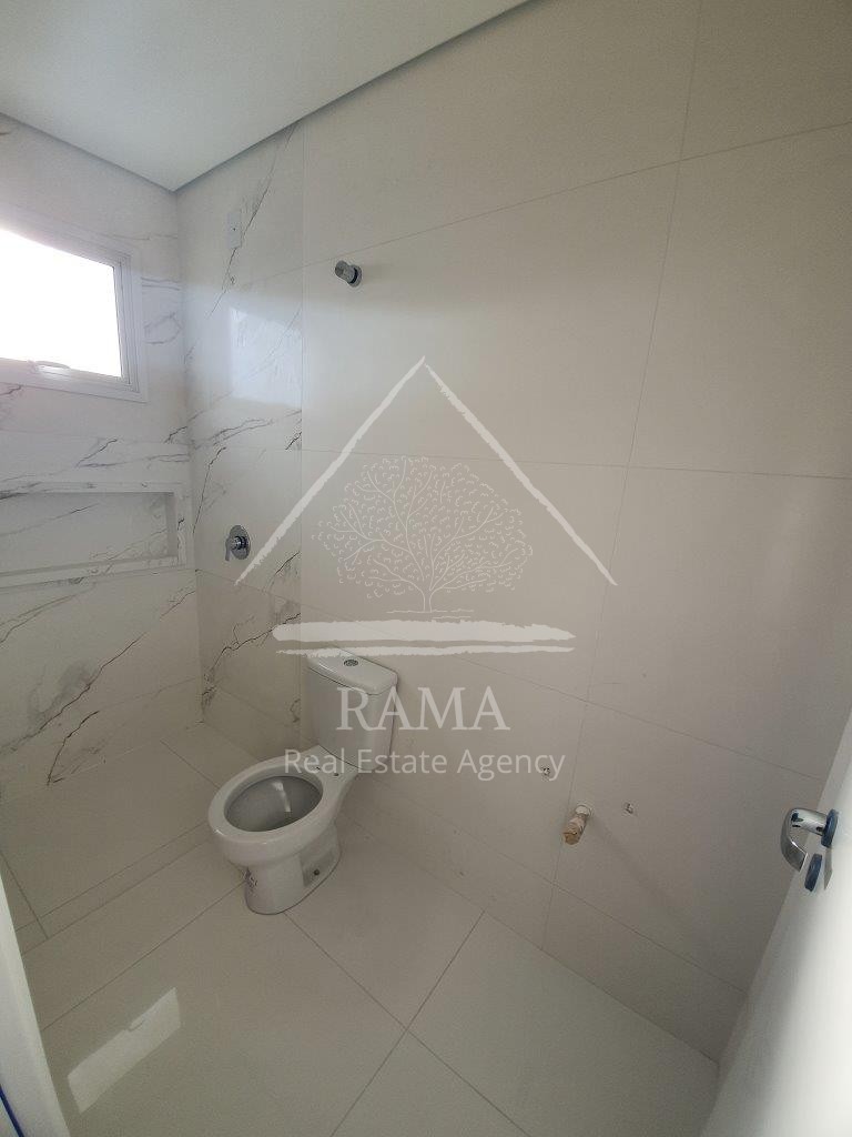 Casa de alto padrão em Condomínio Fechado no Estrela, 4 Quartos (3 Suítes)