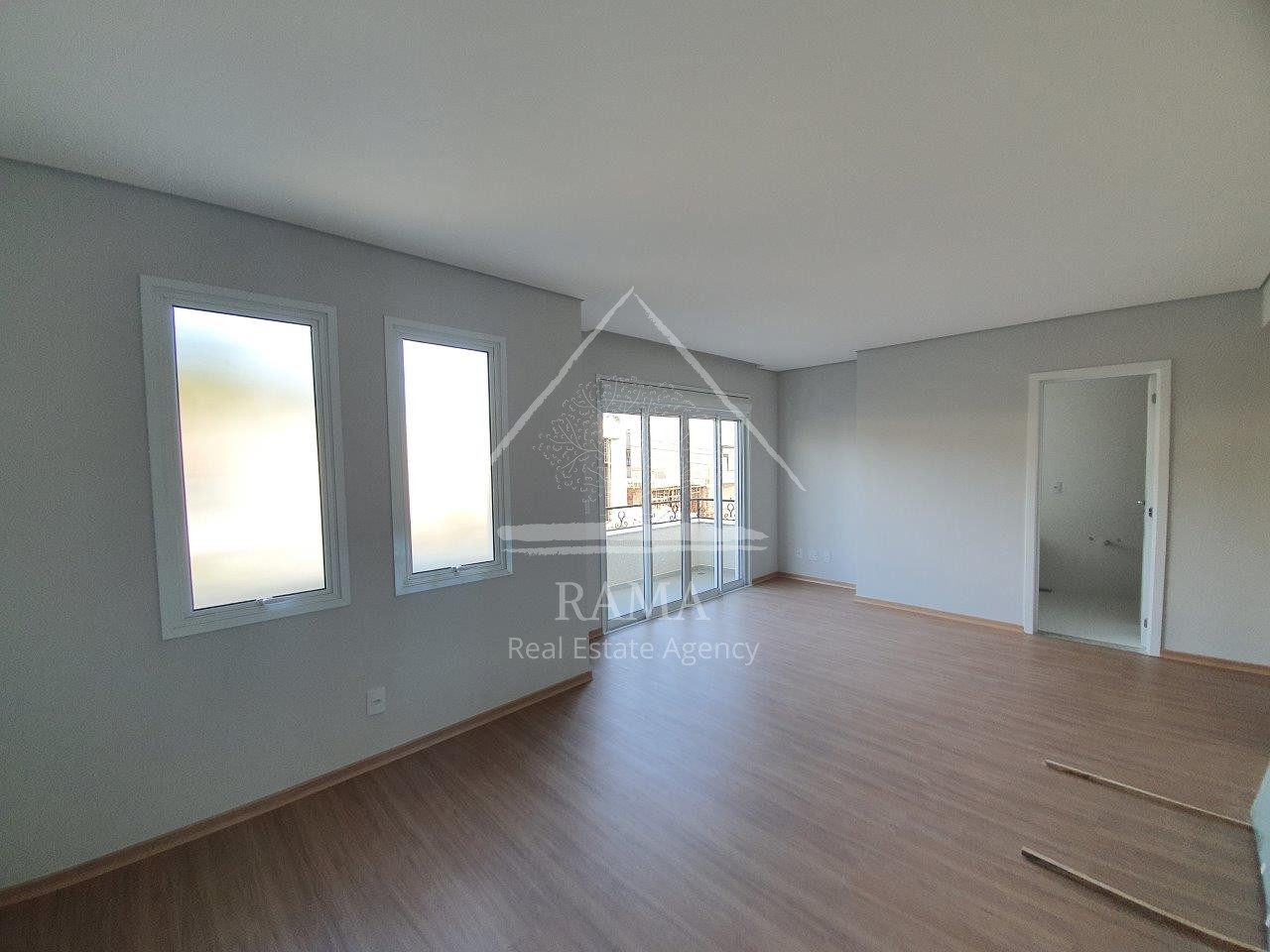 Casa de alto padrão em Condomínio Fechado no Estrela, 4 Quartos (3 Suítes)