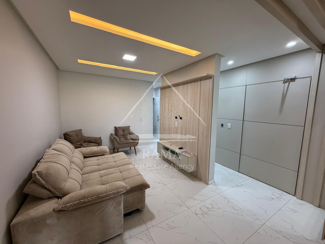 Apartamento inteiramente Mobiliado c/ 2Q e 2V no Estrela Locação próx ao Colégio Santa Teresinha