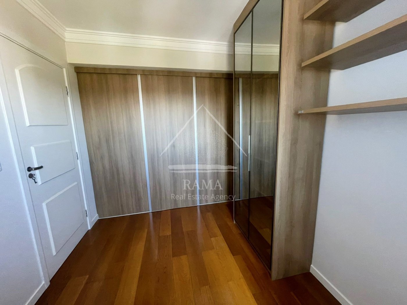 Apartamento de alto padrão p/ locação no centro de Ponta Grossa, pronto p morar!