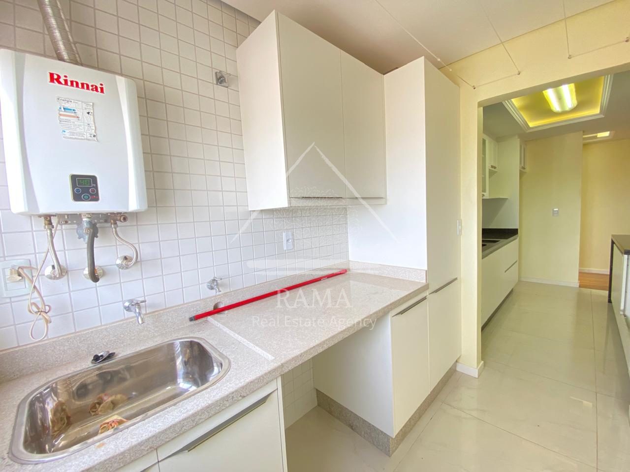 Apartamento de alto padrão 3Q no Centro de Ponta Grossa, pronto para morar!