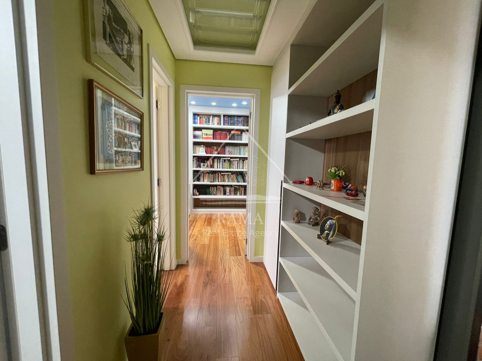 Apartamento de alto padrão 3Q no Centro de Ponta Grossa, pronto para morar!