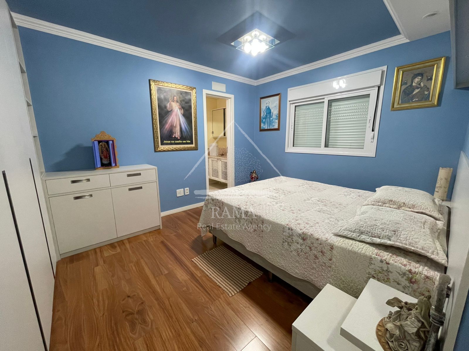 Apartamento de alto padrão 3Q no Centro de Ponta Grossa, pronto para morar!