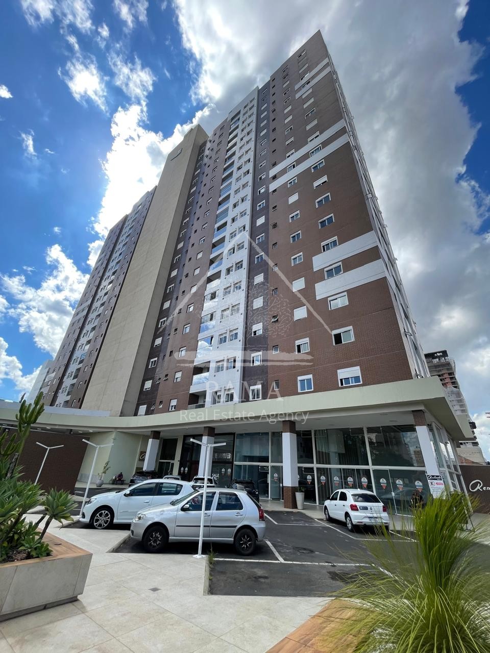 Apartamento de alto padrão 3Q no Centro de Ponta Grossa, pronto para morar!