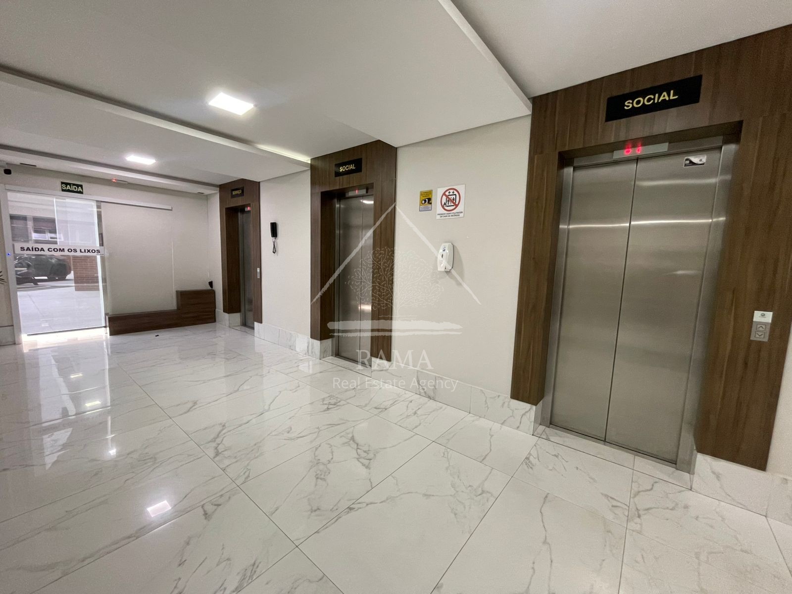 Apartamento de alto padrão 3Q no Centro de Ponta Grossa, pronto para morar!