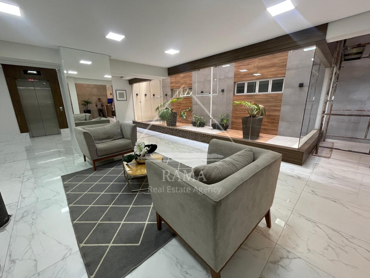 Apartamento de alto padrão 3Q no Centro de Ponta Grossa, pronto para morar!