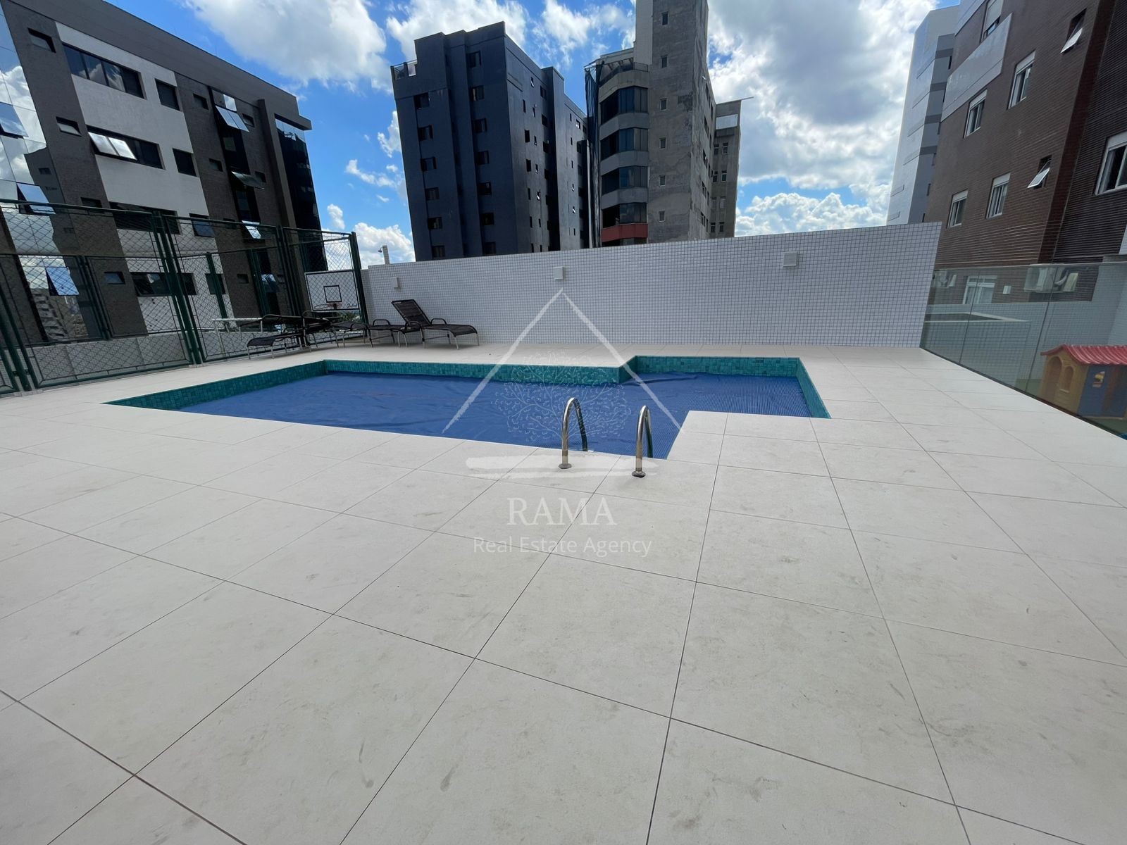 Apartamento de alto padrão 3Q no Centro de Ponta Grossa, pronto para morar!