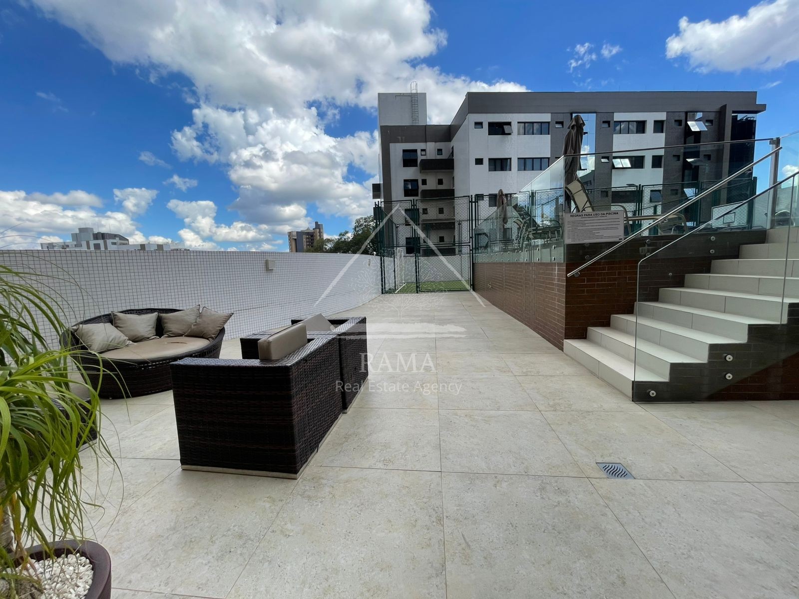 Apartamento de alto padrão 3Q no Centro de Ponta Grossa, pronto para morar!