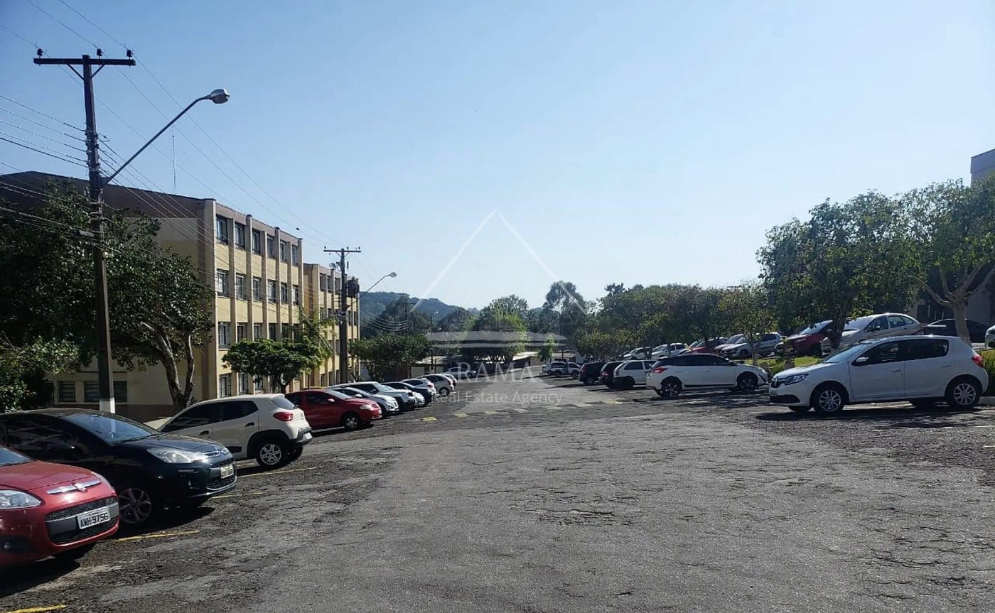 Apartamento Amplo e Atualizado no Residencial Monteiro Lobato